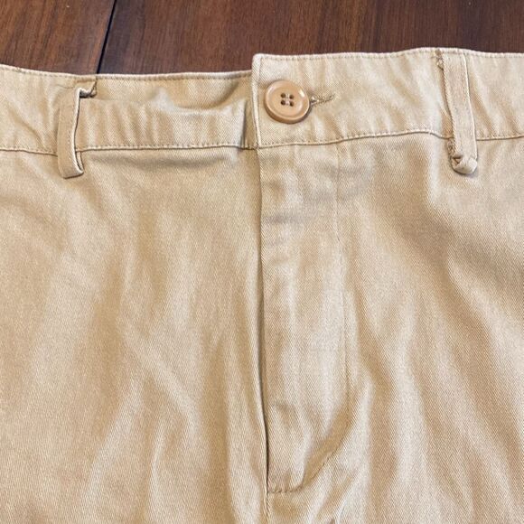 Love Tree Khaki - Picture 2 of 5